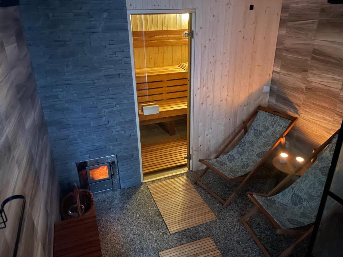 فندق Wolf House Klinovec Loučná pod Klínovcem المظهر الخارجي الصورة